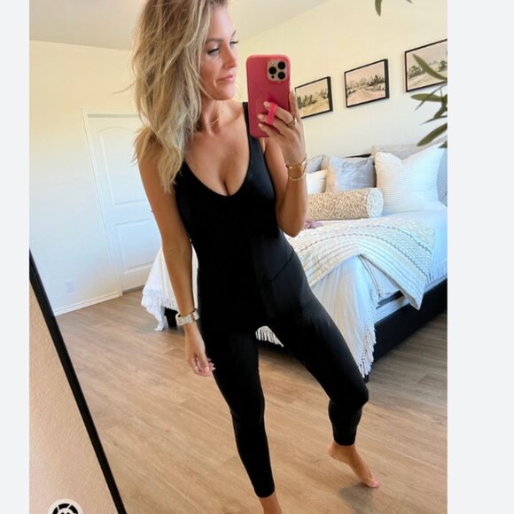Lululemon Align Bodysuit 25" Black Size 6 - Picture 1 of 9